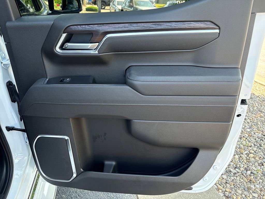 New 2026 GMC Sierra 1500 SLT w/ SLT Premium Plus Package AWD/4WD image 43