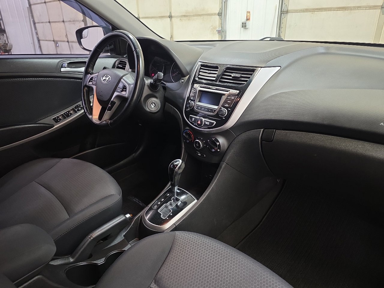 Used 2015 Hyundai Accent Sport image 38