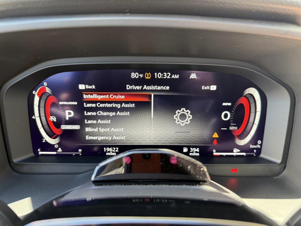 Used 2025 Nissan Rogue Platinum w/ Tech Package image 19