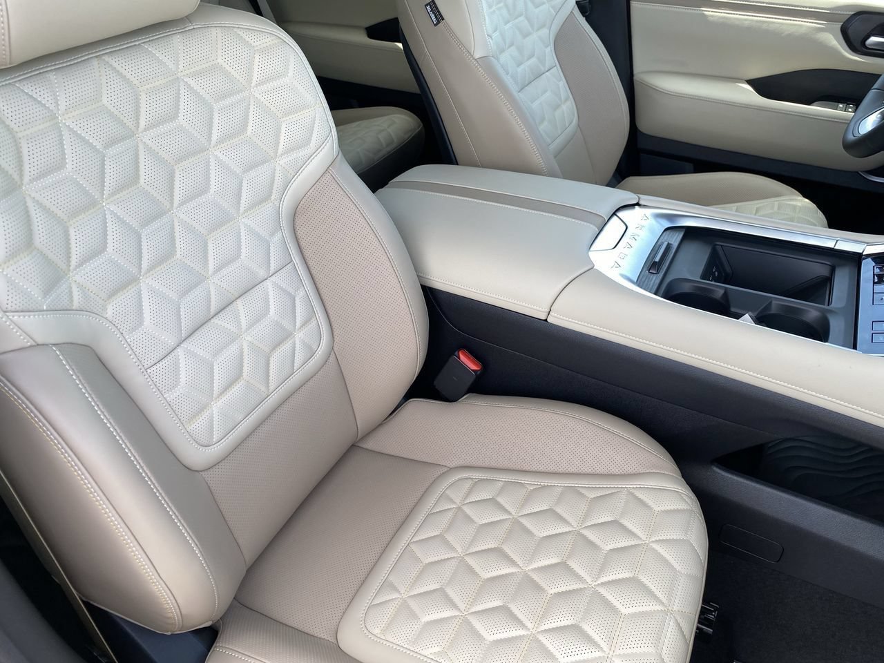 New 2026 Nissan Armada Platinum Reserve AWD/4WD image 10