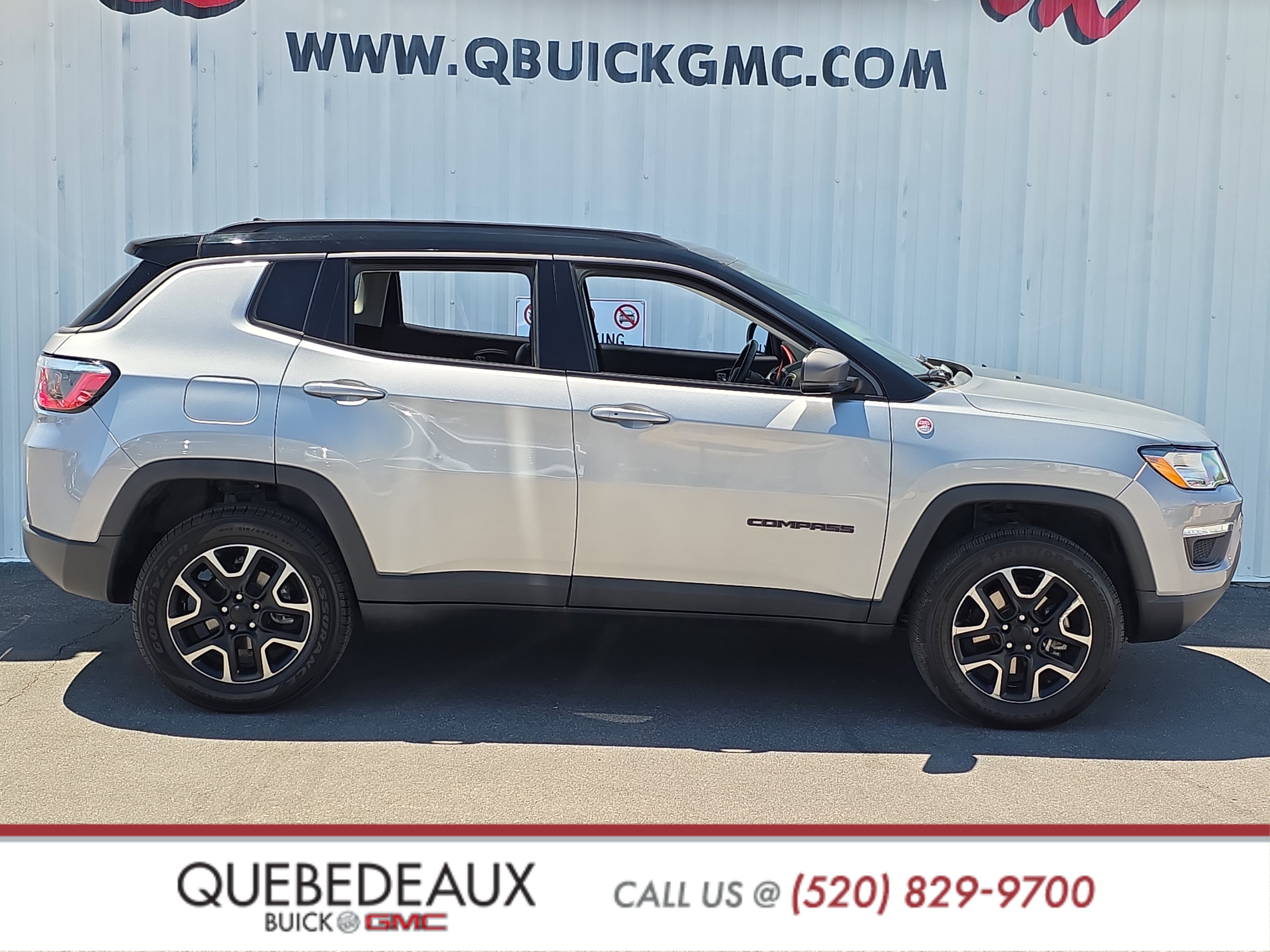 Used 2019 Jeep Compass Trailhawk AWD/4WD image 9