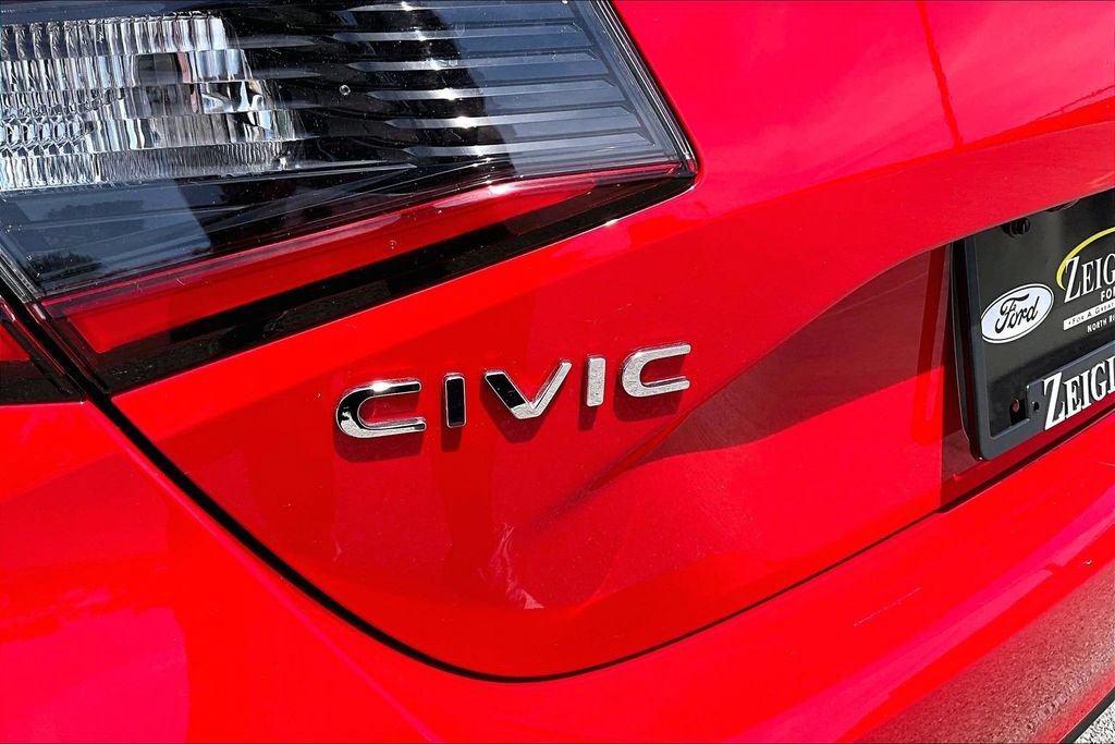 Used 2024 Honda Civic Sport image 8