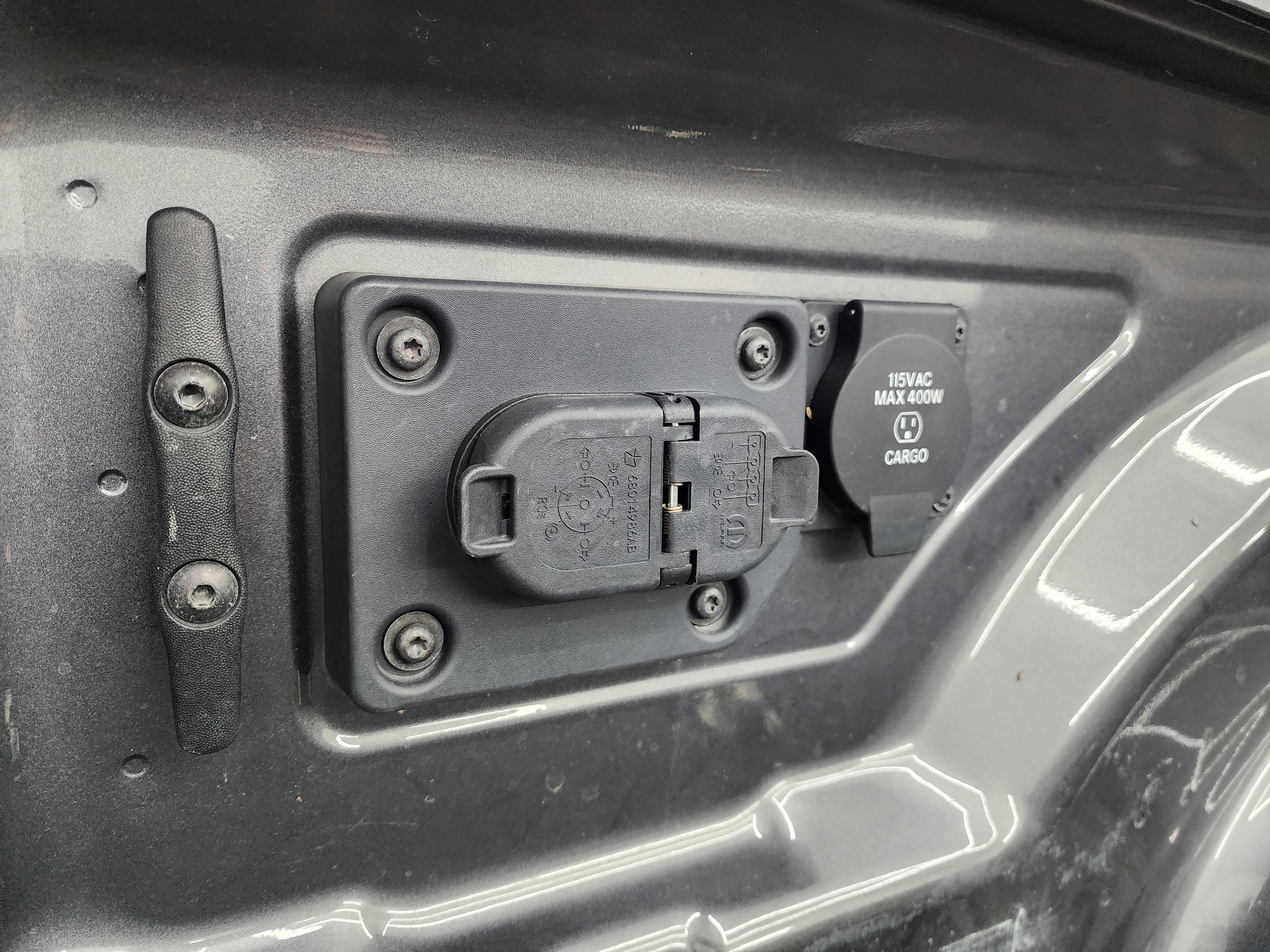 Used 2024 RAM 3500 Laramie w/ Safety Group image 33