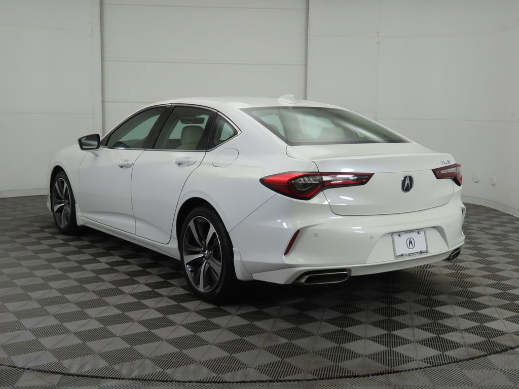Used 2025 Acura TLX w/ Technology Package image 8