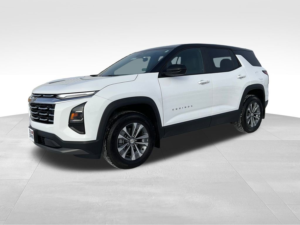 Used 2026 Chevrolet Equinox LT w/ Convenience Package II image 33