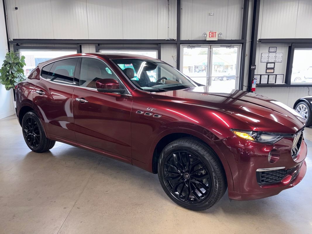 Used 2022 Maserati Levante GT image 12