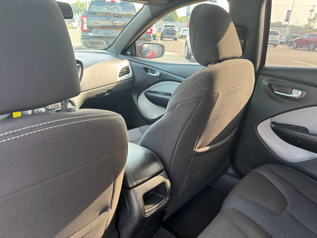 Used 2015 Dodge Dart SXT w/ Sun/Sound Group image 21