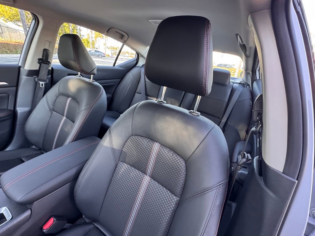 New 2026 Nissan Altima 2.5 SR FWD image 10