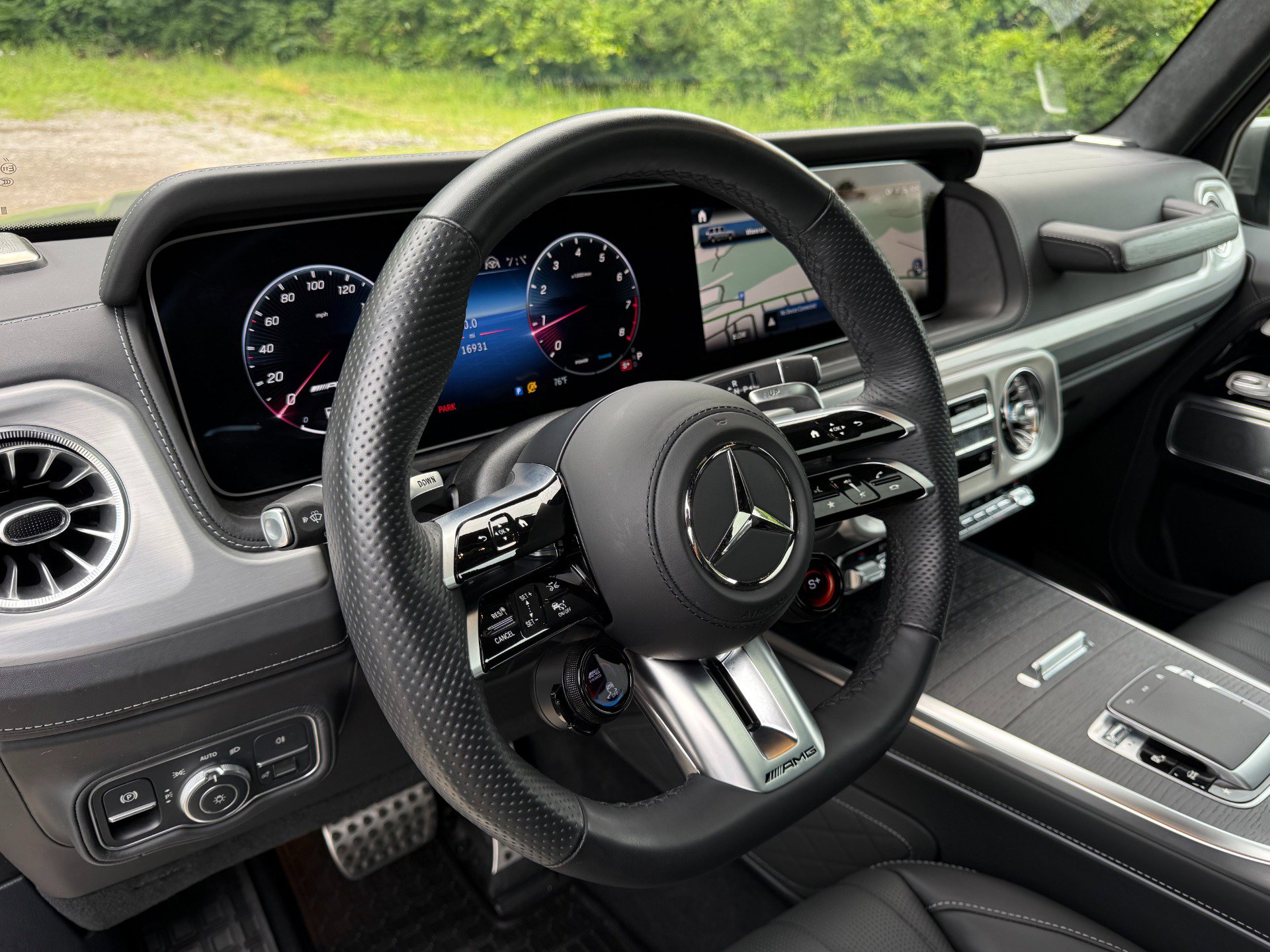 Used 2025 Mercedes-Benz G 63 AMG 4MATIC image 10
