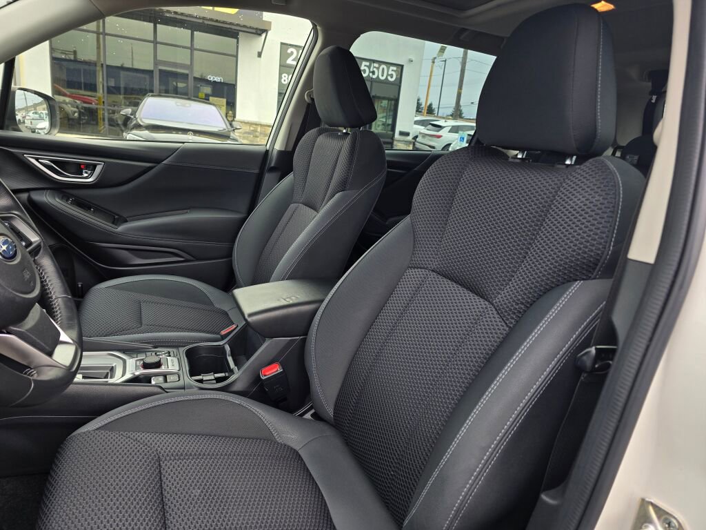 Used 2021 Subaru Forester Premium image 26