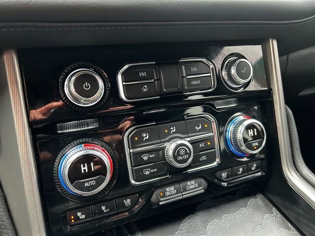 Used 2024 GMC Yukon XL Denali image 21