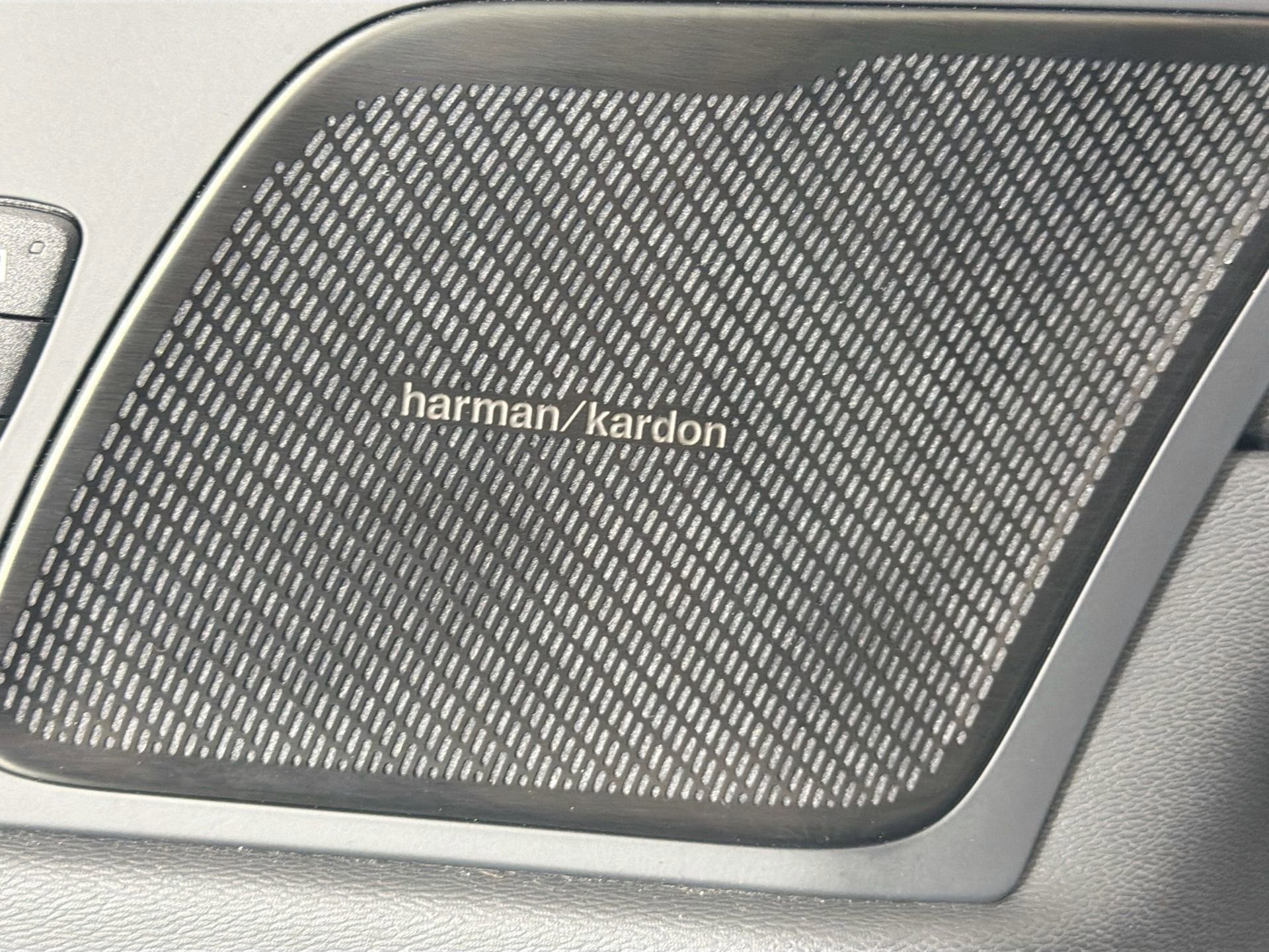 Certified 2023 Volvo XC60 B5 Ultimate image 19