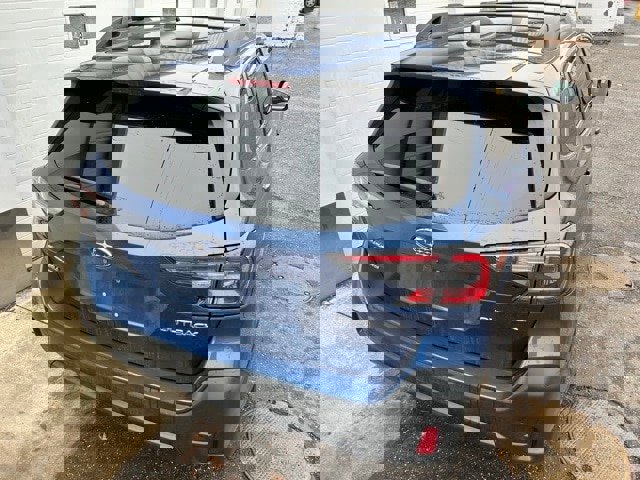 Used 2022 Subaru Outback Premium image 5