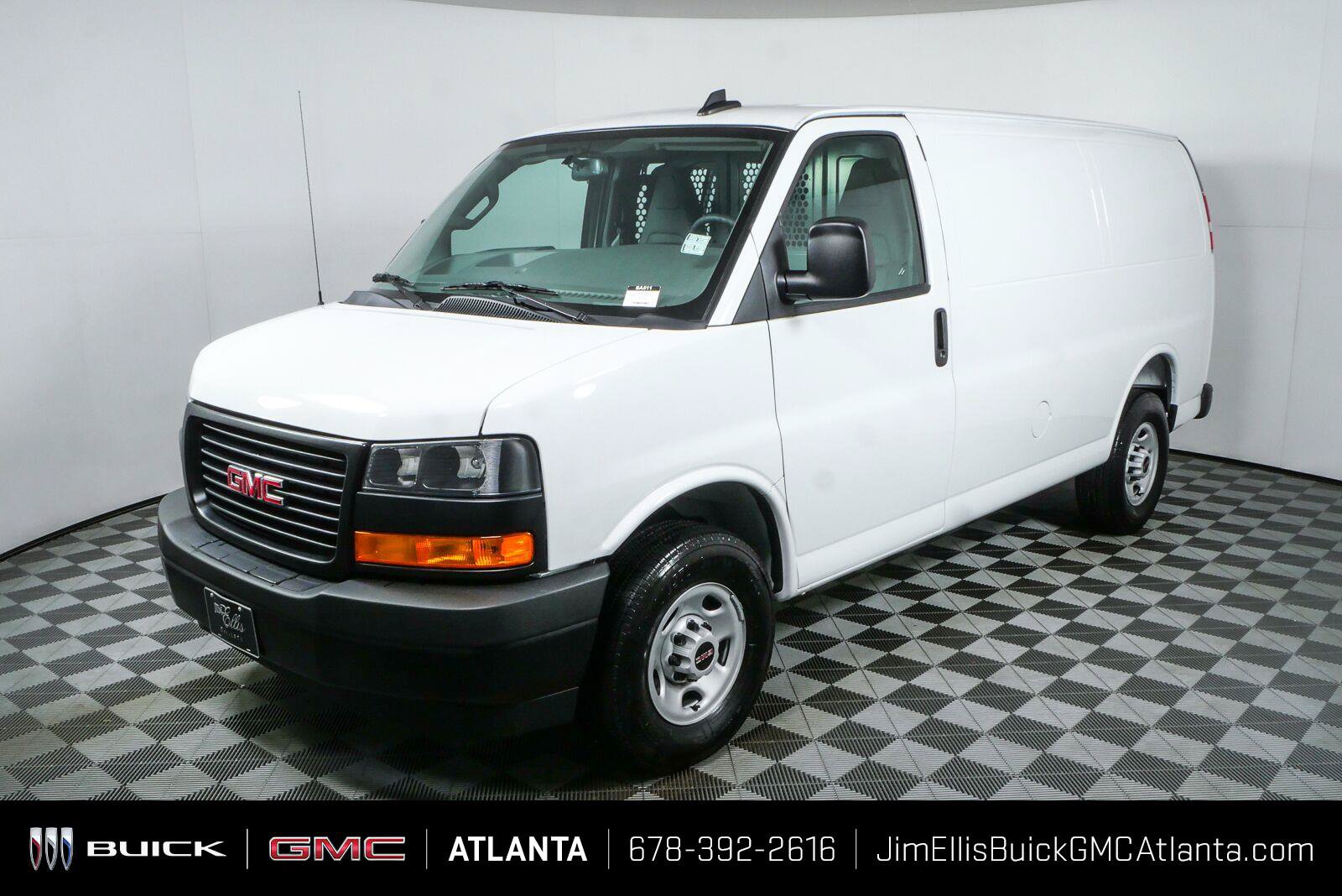 New 2025 GMC Savana 2500 w/ Driver Convenience Package RWD image 19