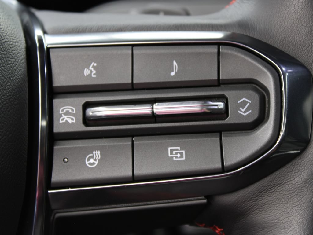 Used 2026 GMC Yukon AT4 Ultimate AWD/4WD image 70