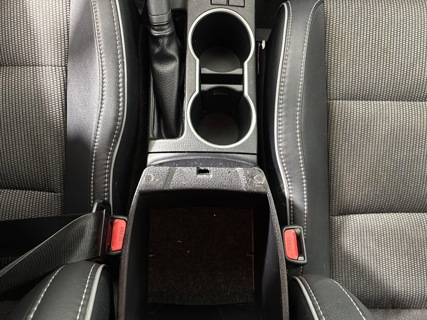 Used 2015 Toyota Corolla S FWD image 35