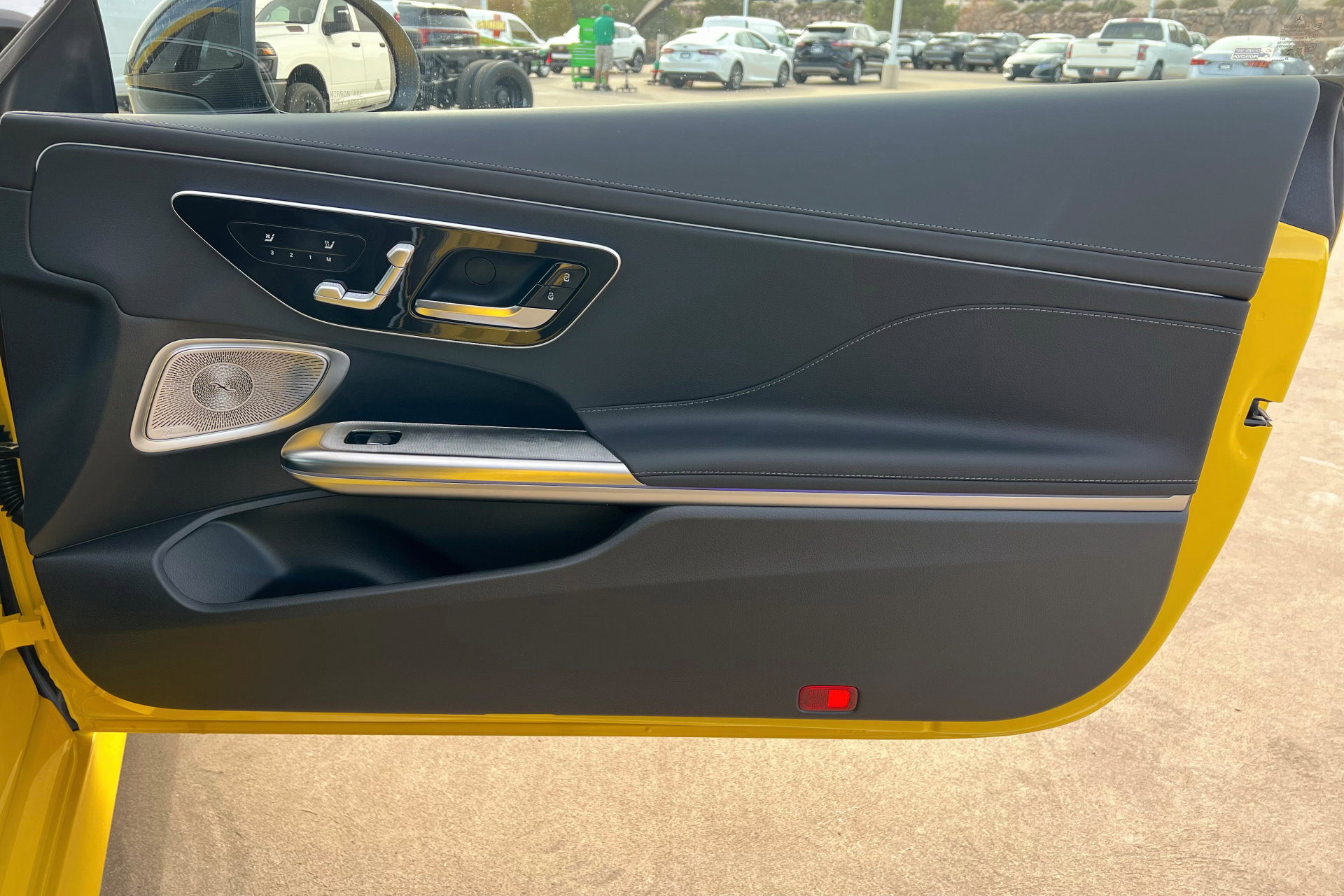 New 2026 Mercedes-Benz CLE 300 4MATIC Coupe image 18