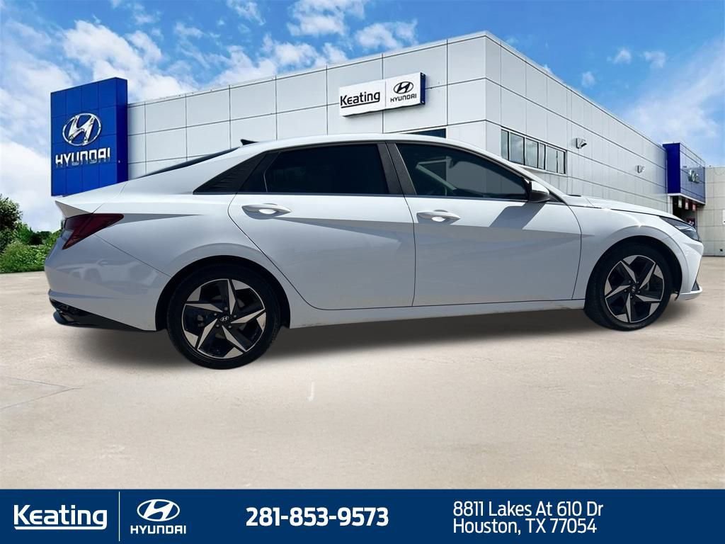 Used 2023 Hyundai Elantra Limited image 14