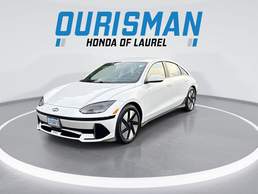 Used 2024 Hyundai Ioniq 6 SE RWD image 4