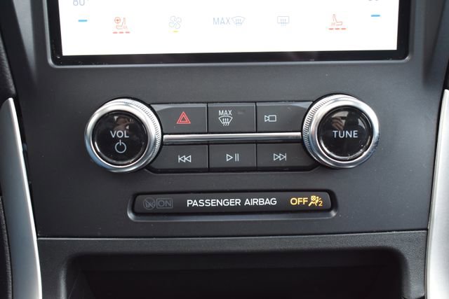 Used 2024 Ford Edge SEL w/ Convenience Package image 27