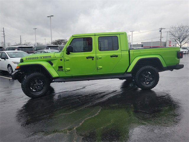 Used 2025 Jeep Gladiator Sport image 4