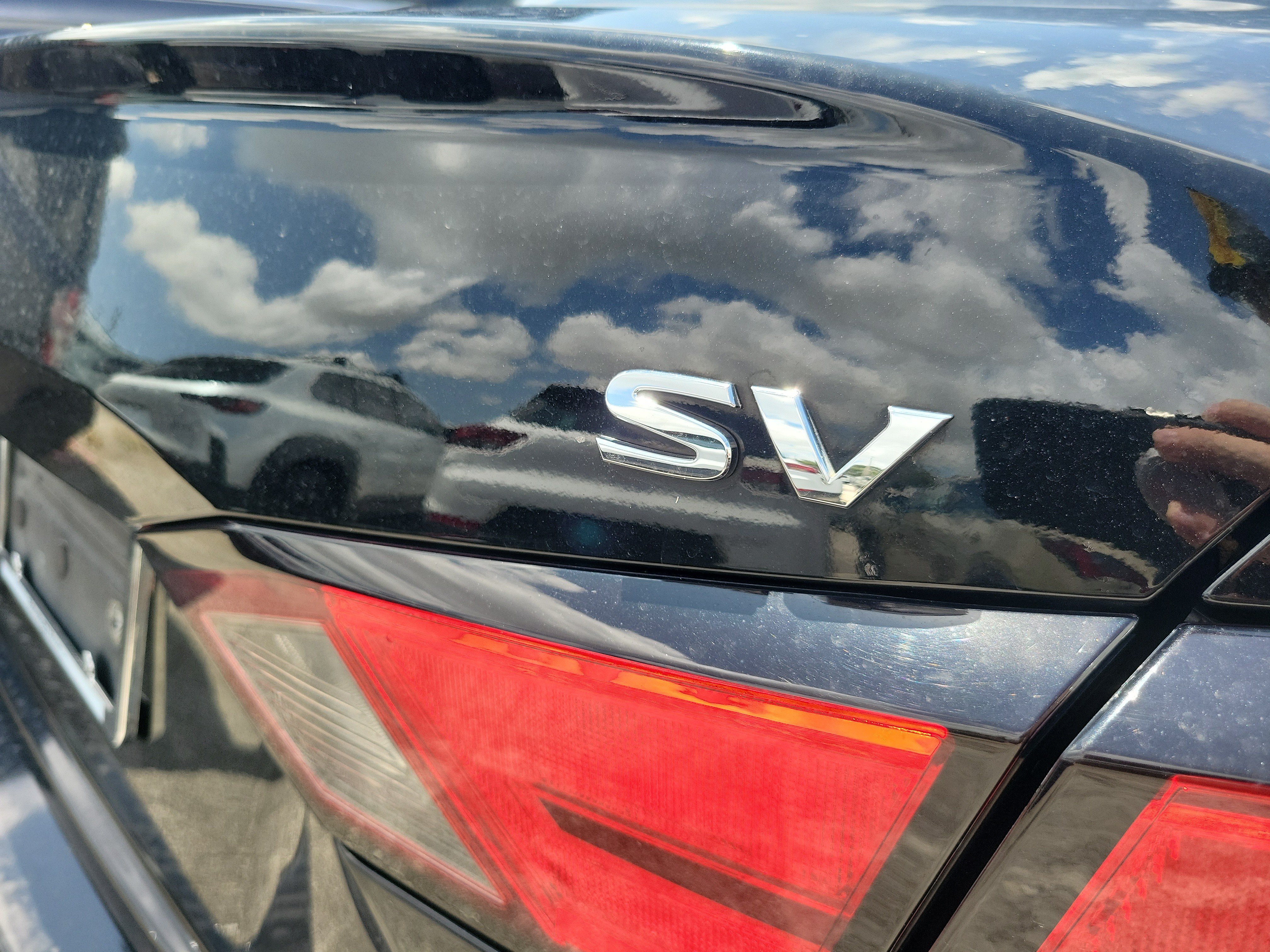 Used 2019 Nissan Altima 2.5 SV FWD image 8