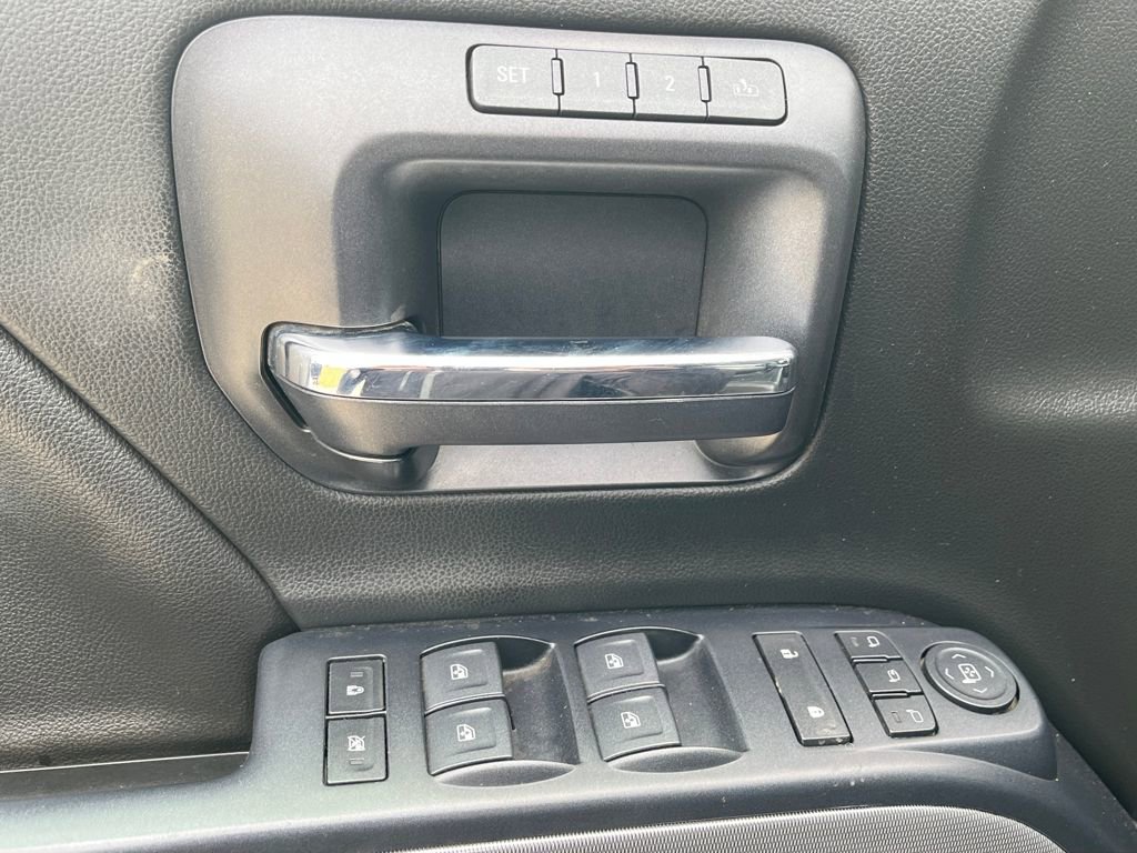 Used 2018 Chevrolet Silverado 2500 LTZ w/ Duramax Plus Package image 12