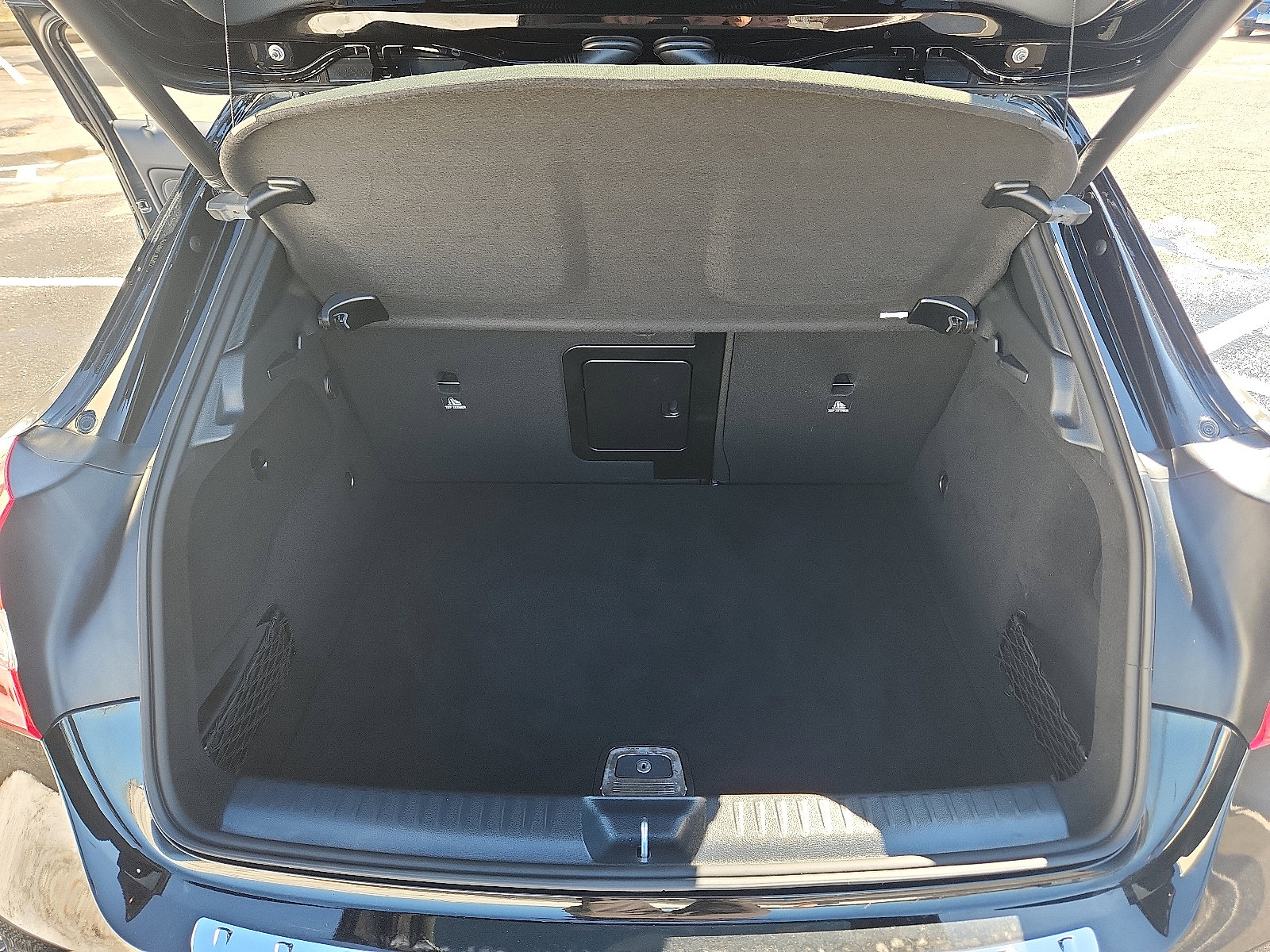 Used 2019 Mercedes-Benz GLA 250 4MATIC image 28