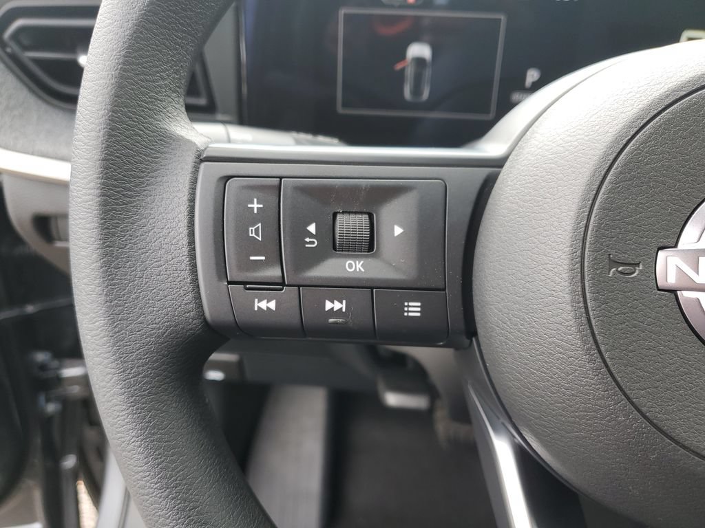 New 2026 Nissan Kicks S FWD image 25