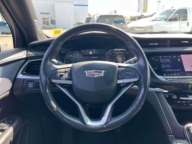 Used 2020 Cadillac XT6 Premium Luxury image 16