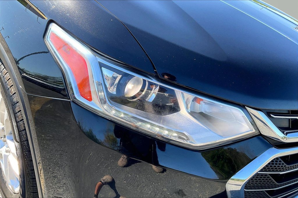 Used 2018 Chevrolet Traverse LT AWD/4WD image 35