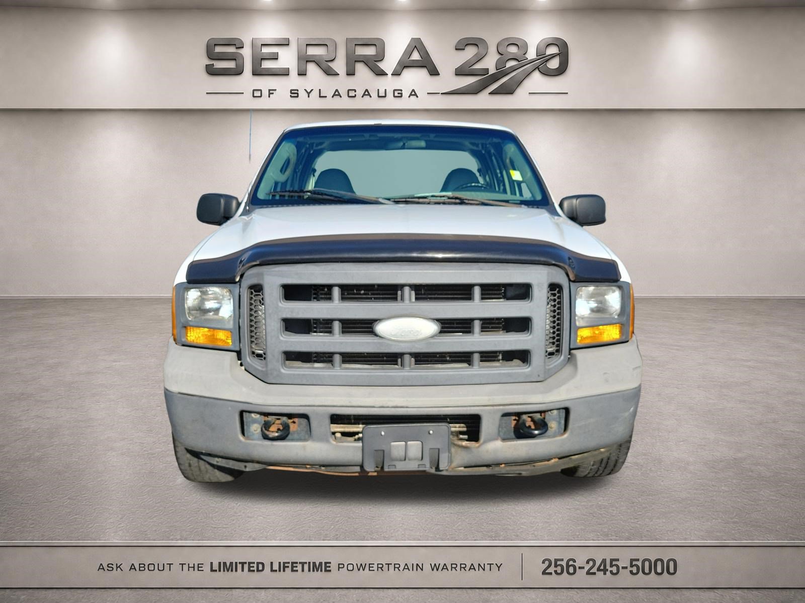 Used 2005 Ford F250 XL RWD image 2