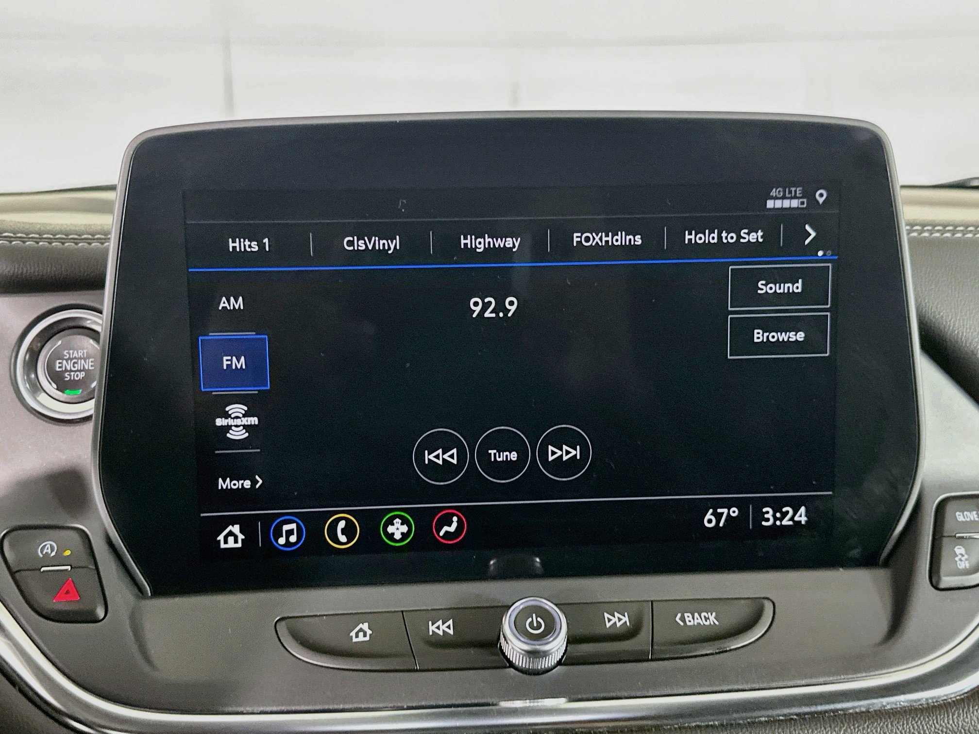 Used 2025 Chevrolet Blazer LT FWD image 19