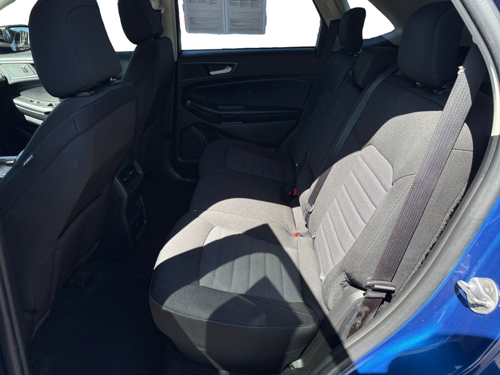 Certified 2024 Ford Edge SE w/ Black Appearance Package image 16