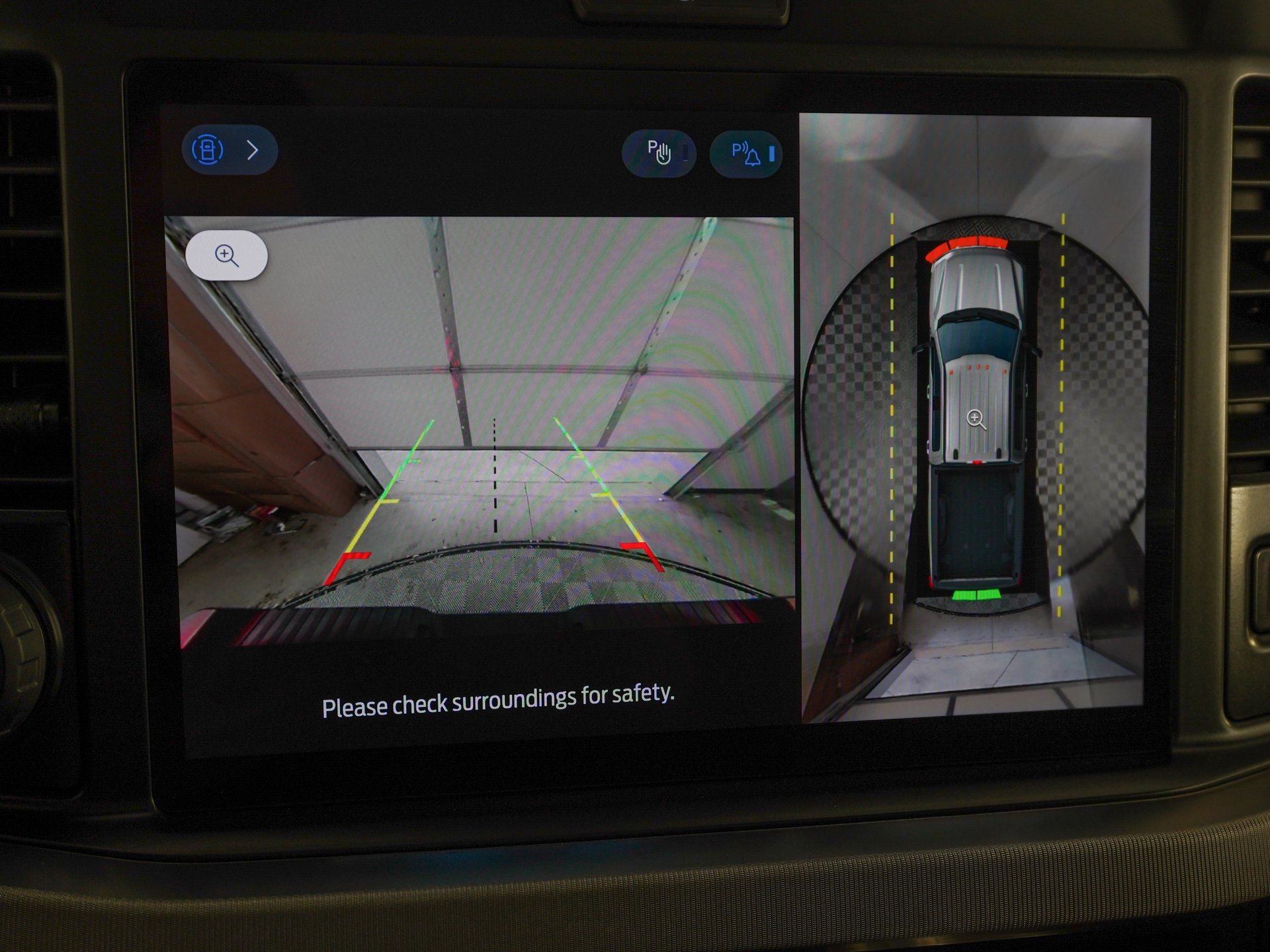 Used 2025 Ford F450 Platinum w/ Platinum Plus Package image 25