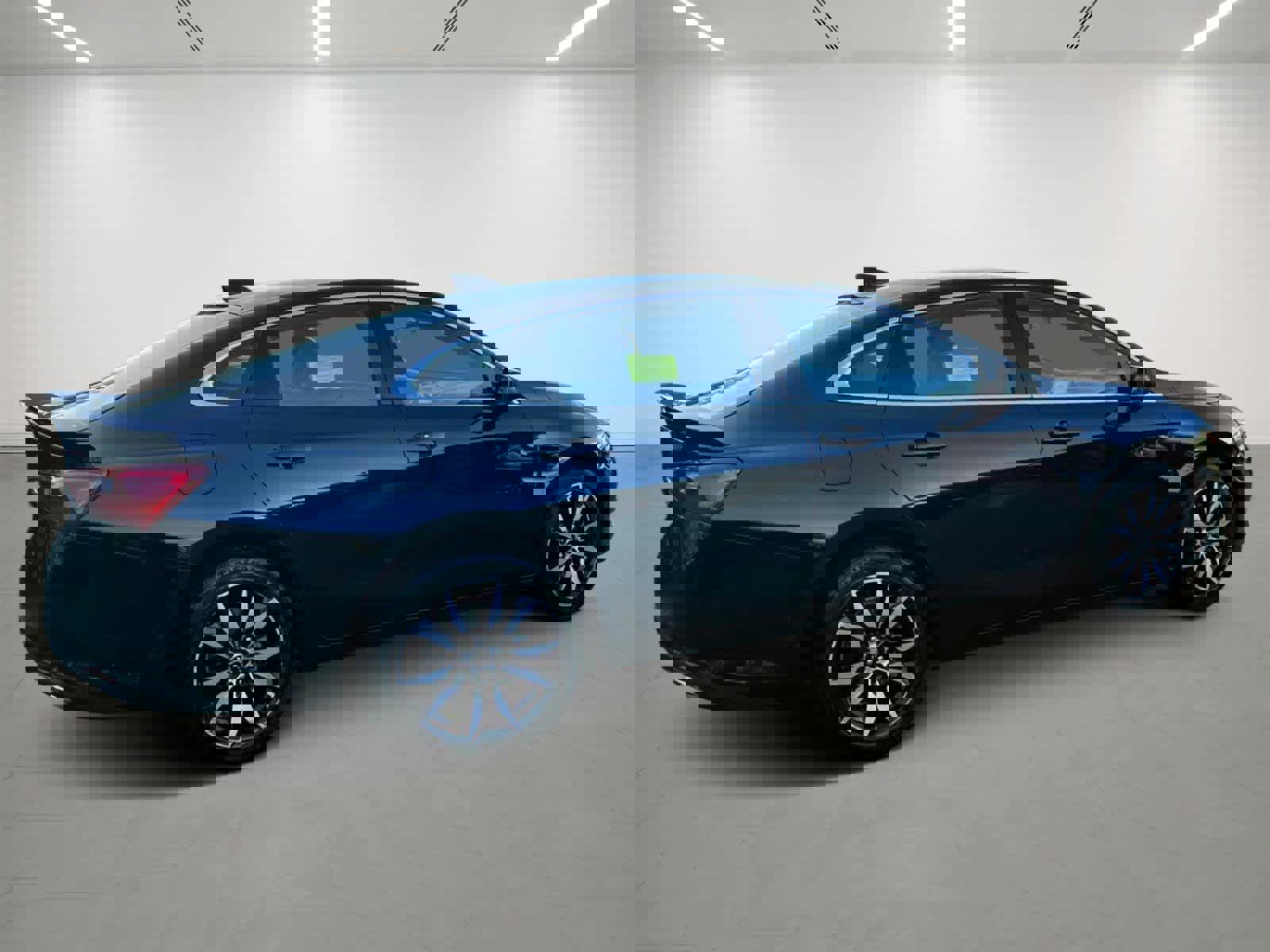 Used 2022 Chevrolet Malibu RS image 4