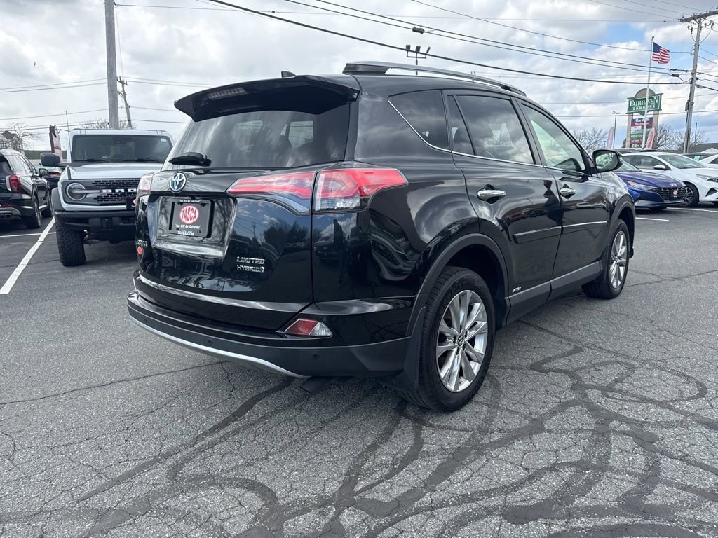 Used 2017 Toyota RAV4 Limited image 6