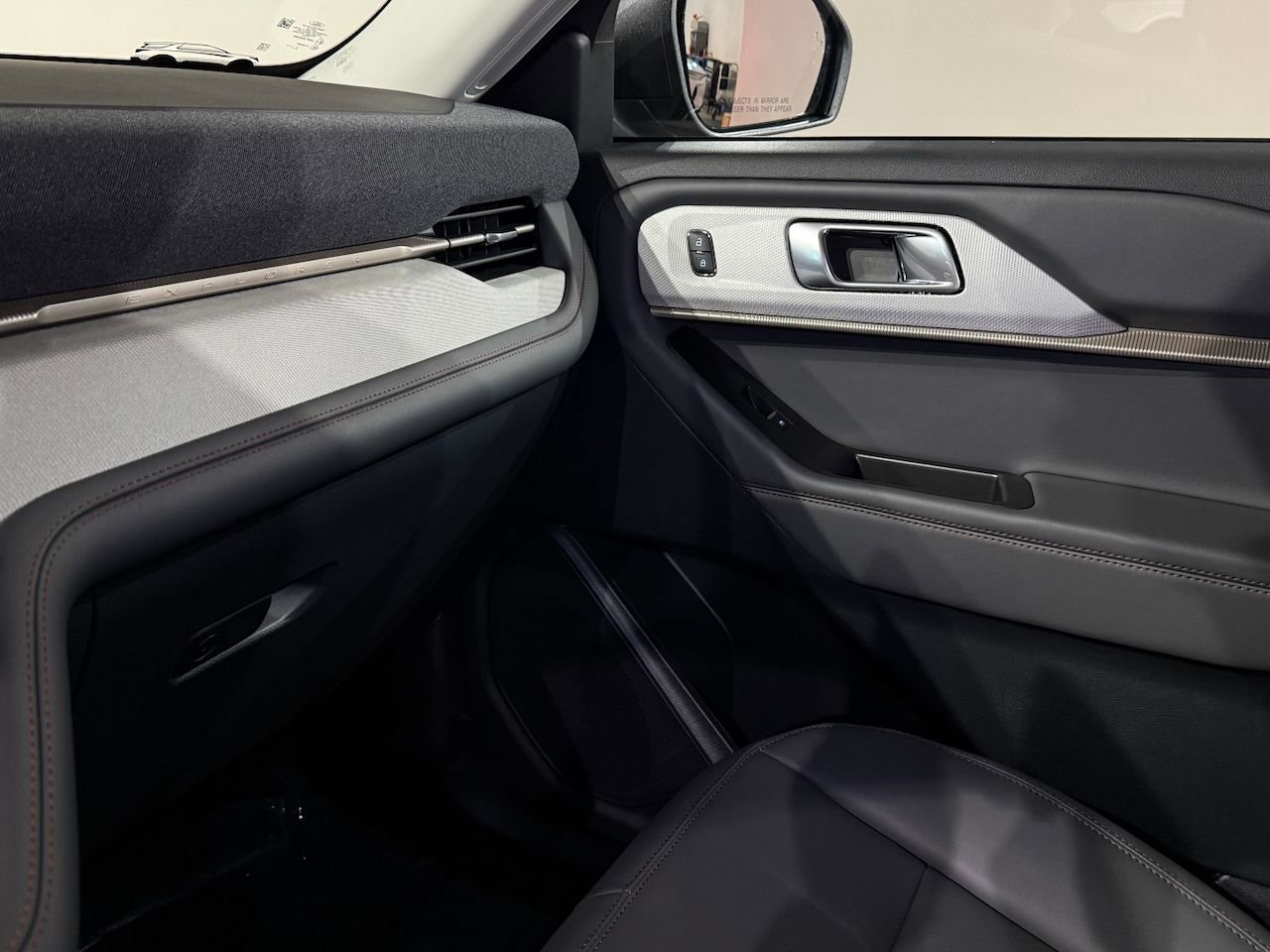 New 2026 Ford Explorer Active w/ Active Comfort Package image 33