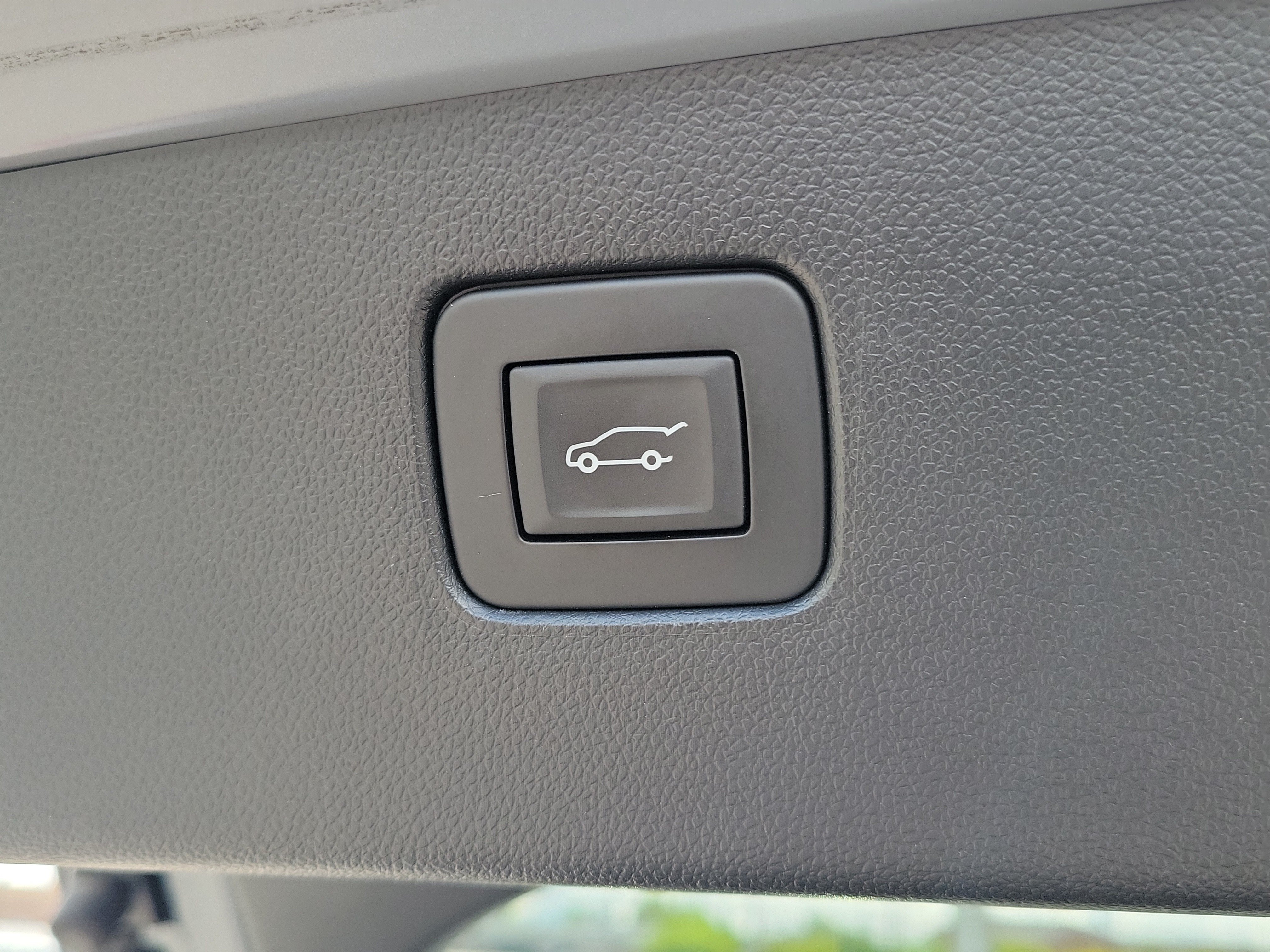 Used 2024 Buick Envista Preferred w/ Convenience I Package FWD image 8