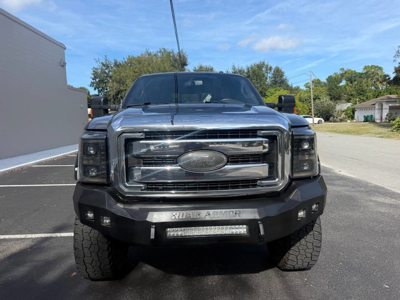 Used 2016 Ford F250 Lariat w/ Lariat Ultimate Package image 5