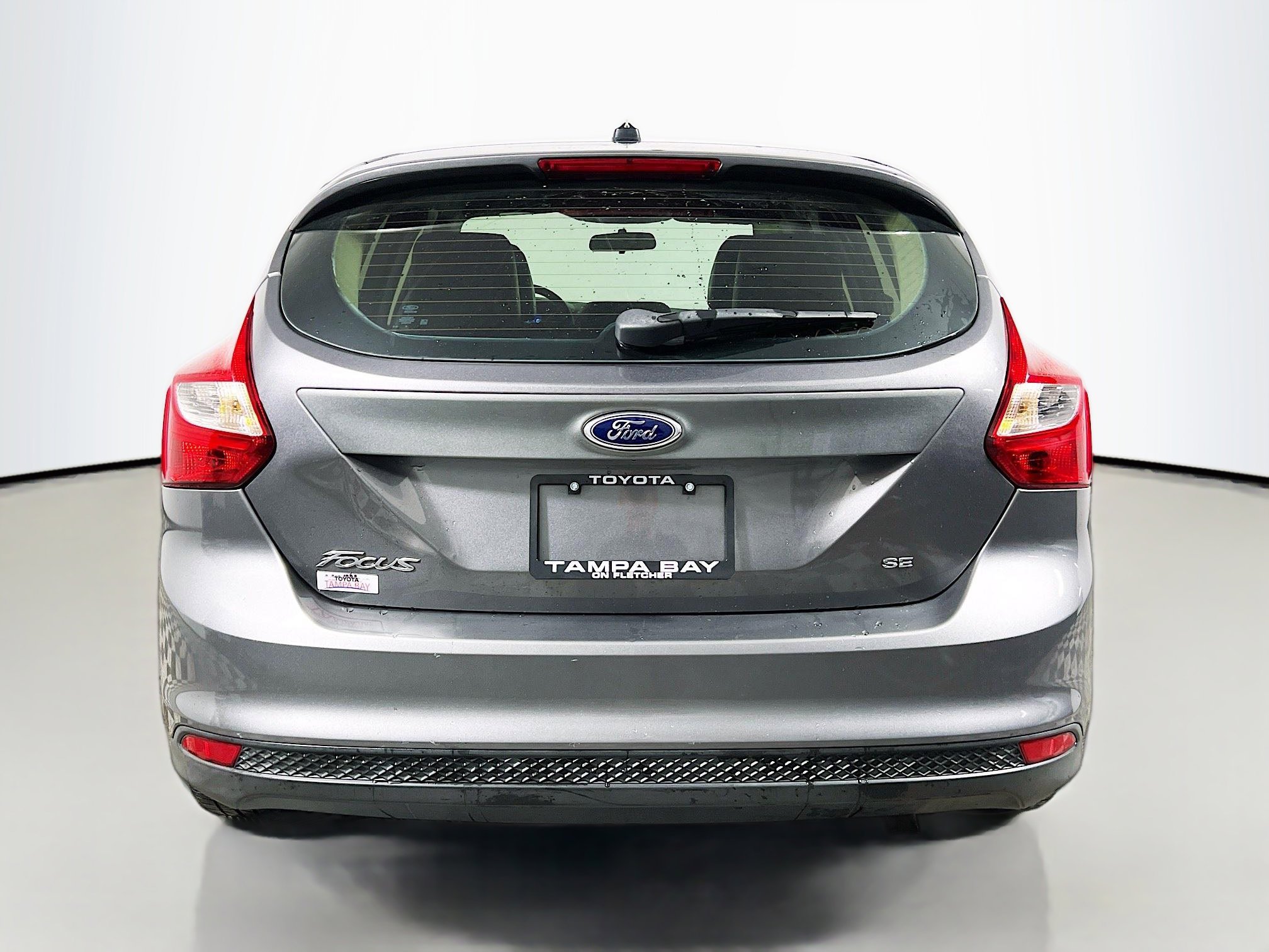 Used 2014 Ford Focus SE w/ Equipment Group 201A image 6
