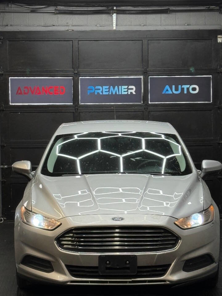 Used 2013 Ford Fusion S FWD image 5