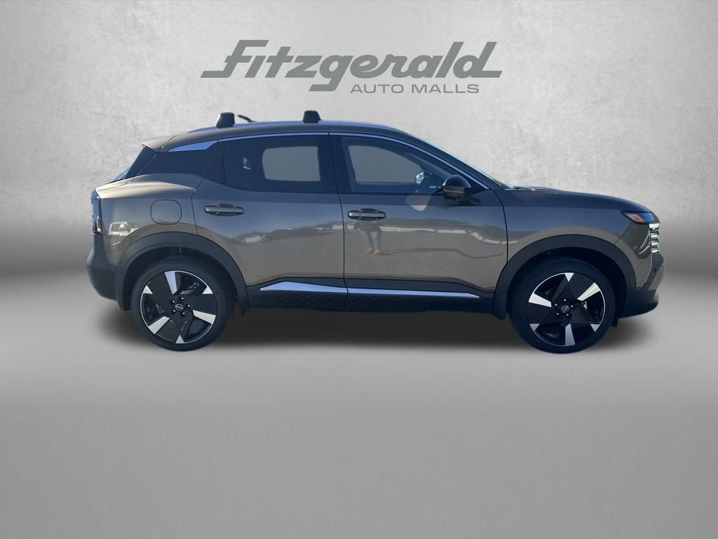 New 2026 Nissan Kicks SR w/ Cold Weather Package image 8