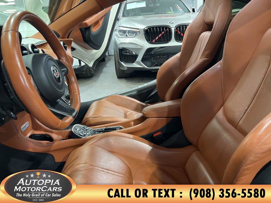 Used 2017 McLaren 570S RWD image 10