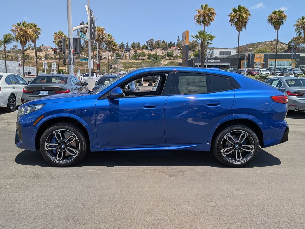 New 2026 BMW X2 xDrive28i w/ Technology Package AWD/4WD image 3