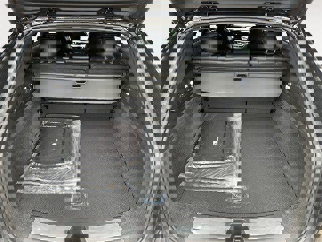 New 2026 Cadillac Lyriq V image 11