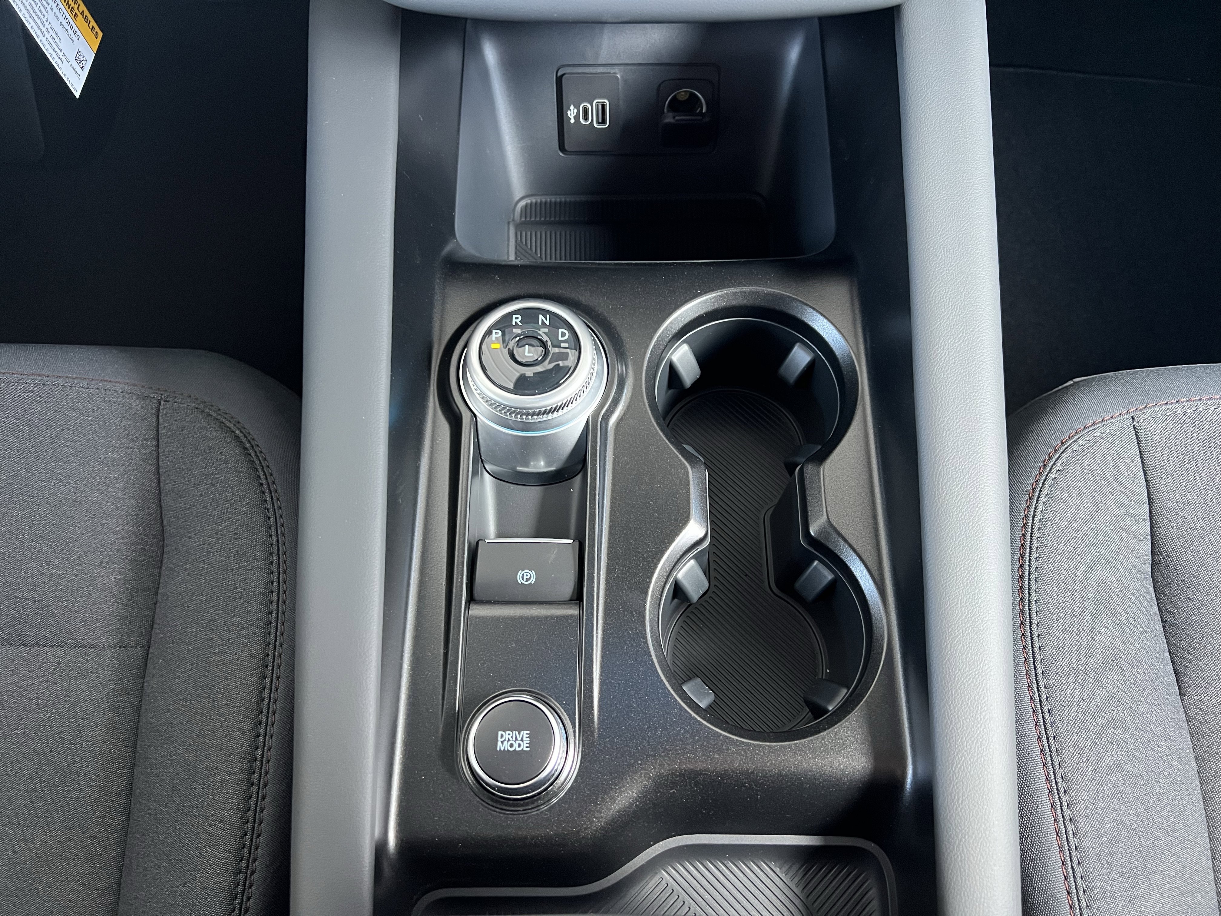 New 2026 Ford Explorer Active AWD/4WD image 25