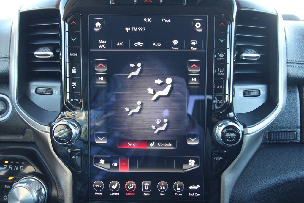 Used 2021 RAM 1500 Laramie image 27