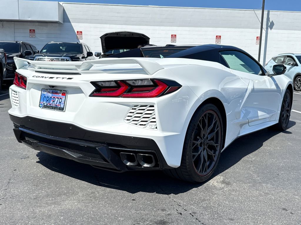 Used 2023 Chevrolet Corvette Stingray Preferred Conv w/ Z51 Performance Package RWD image 12