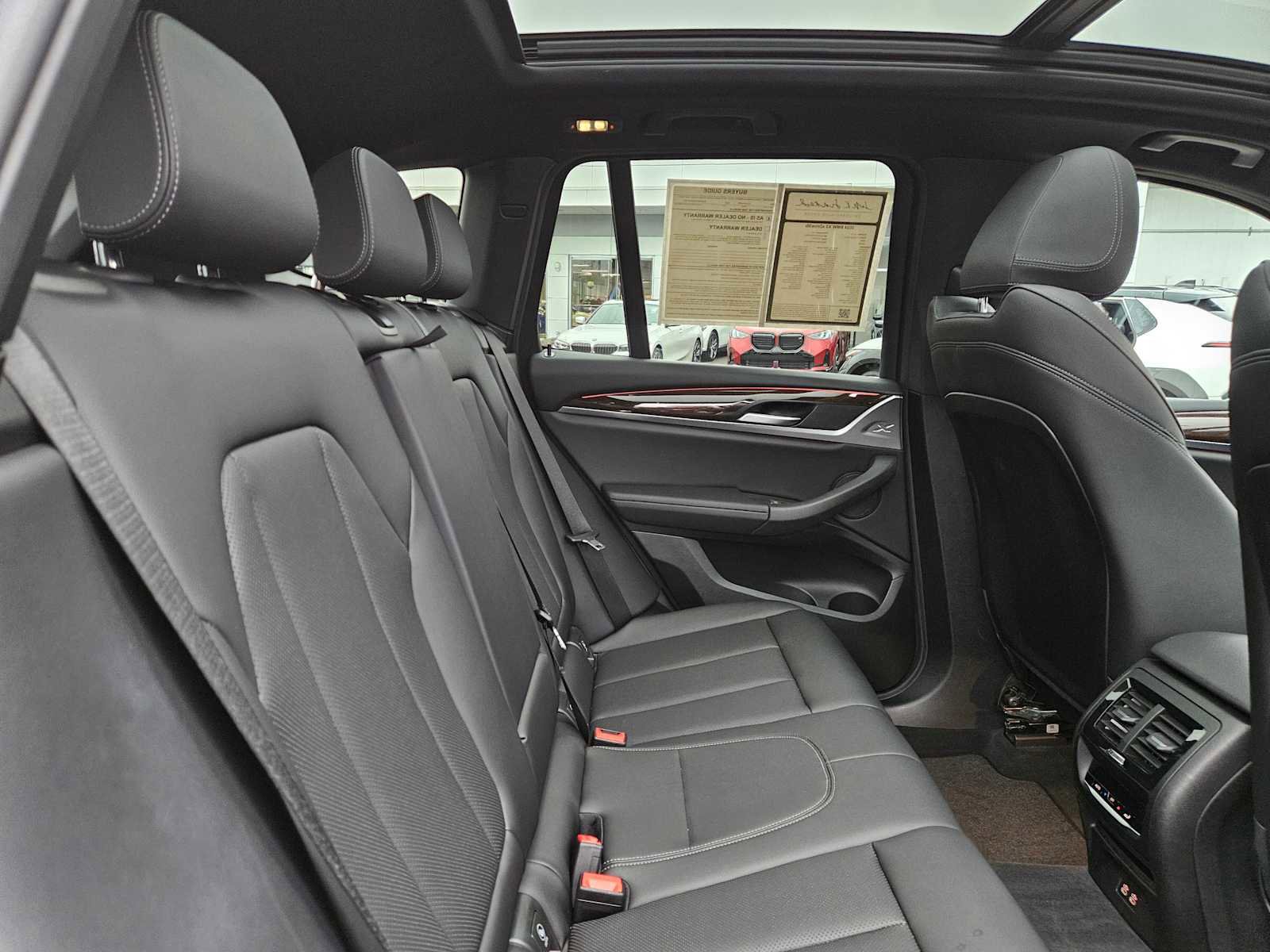 Used 2024 BMW X3 xDrive30i image 15